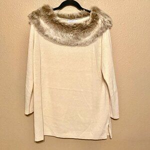 Elegant Cream Sweater with Faux Fur Collar